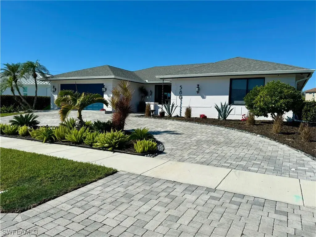 Picture of 580 Tripoli Ct, Marco Island, FL 34145
