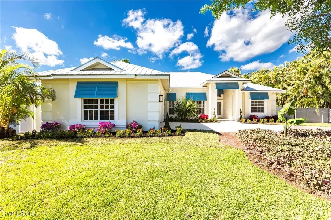 Picture of 120 Riverview Rd, Fort Myers, FL 33905