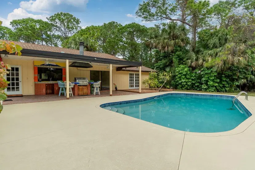 Picture of 8212 150Th Court N, Palm Beach Gardens FL 33418