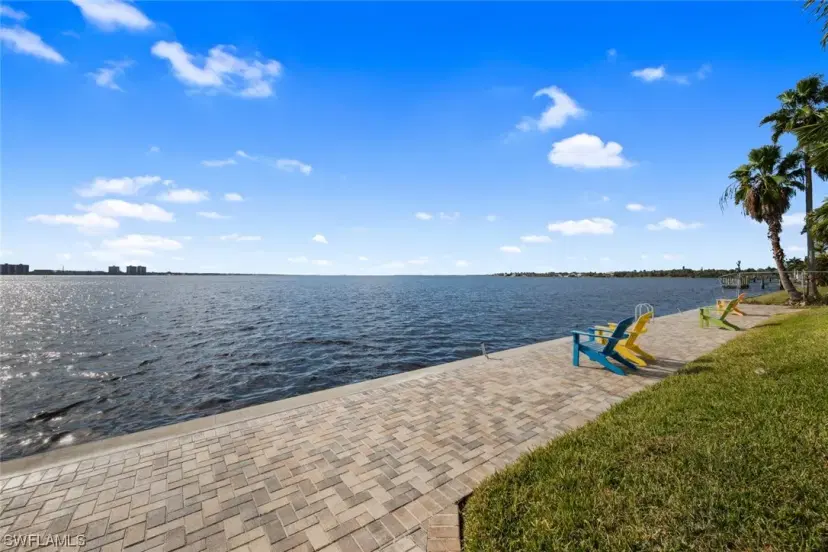 Picture of 3334 N Key Dr H3, North Fort Myers FL 33903