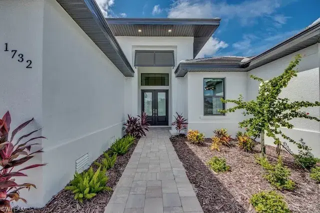 Picture of 1732 SE 40Th Ter, Cape Coral FL 33904