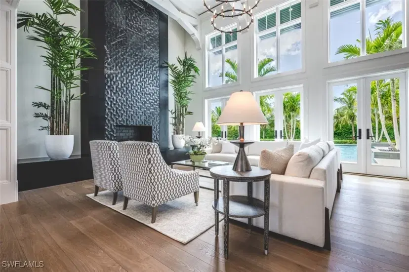 Picture of 185 Cajeput Dr, Naples FL 34108