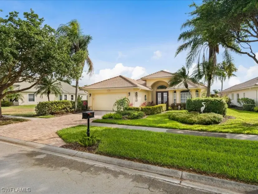 Picture of 6932 Mauna Loa Ln, Naples FL 34113