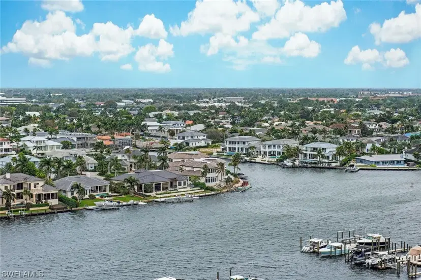 Picture of 4751 Gulf Shore Blvd N 1802, Naples FL 34103