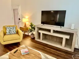 Picture of 700 Bayshore Dr 9, Fort Lauderdale, FL 33304