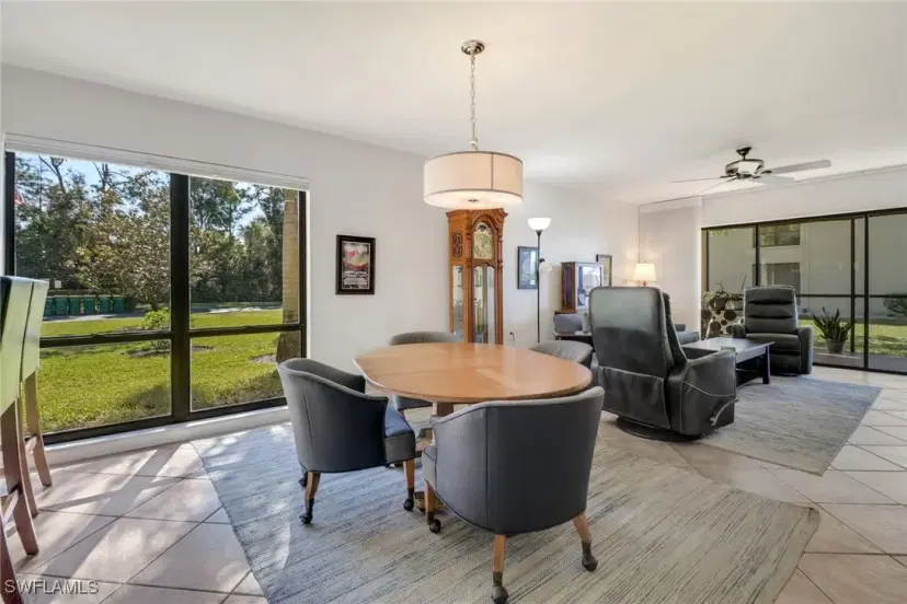 Picture of 4240 Chantelle Dr B101, Naples FL 34112
