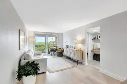 Picture of 689 NE 6Th Court 405, Boynton Beach, FL 33435