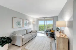 Picture of 689 NE 6Th Court 405, Boynton Beach, FL 33435