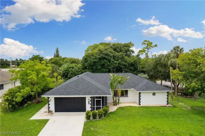 Picture of 404 Anchor Way, North Fort Myers FL 33903