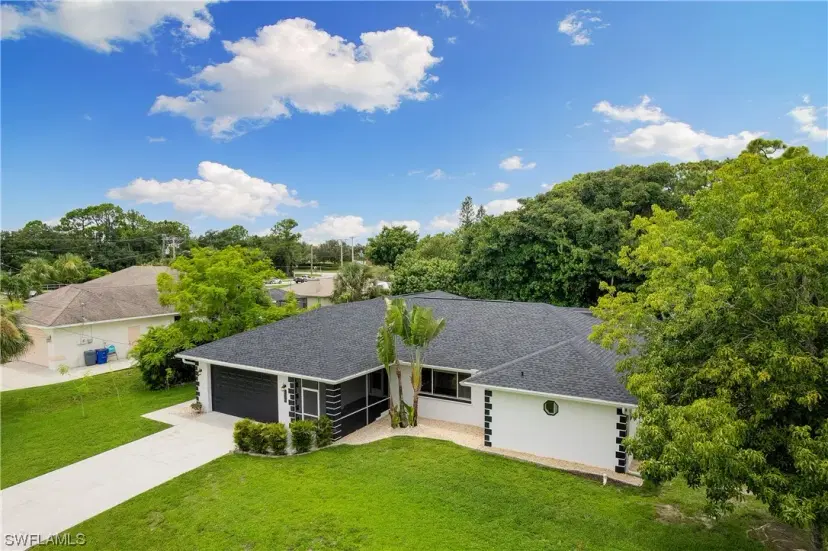 Picture of 404 Anchor Way, North Fort Myers FL 33903