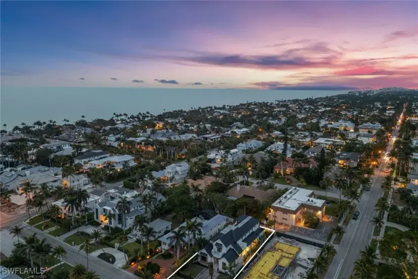 Picture of 273 10Th Ave S, Naples FL 34102