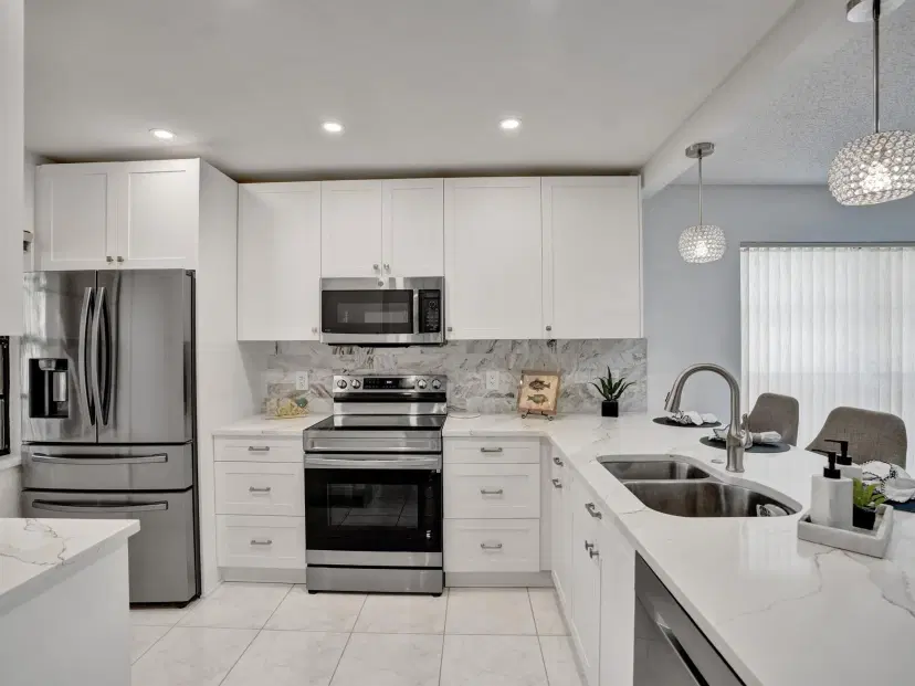 Picture of 9266 Vista Del Lago B, Boca Raton FL 33428