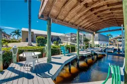 Picture of 3342 Pinetree Dr, St. James City, FL 33956