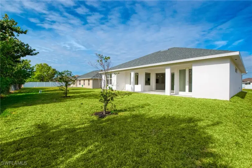 Picture of 2508 SW 1St St, Cape Coral FL 33991