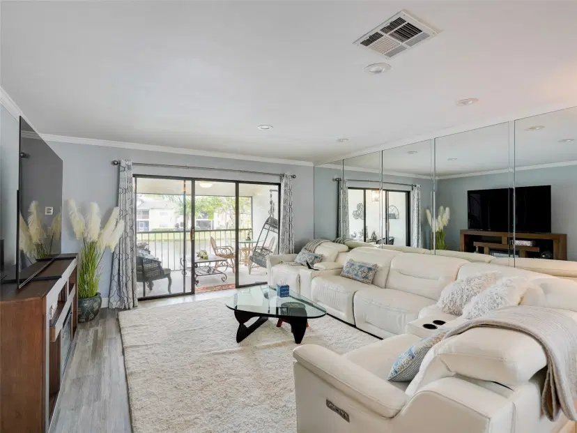 Picture of 9261 Vista Del Lago 19F, Boca Raton FL 33428