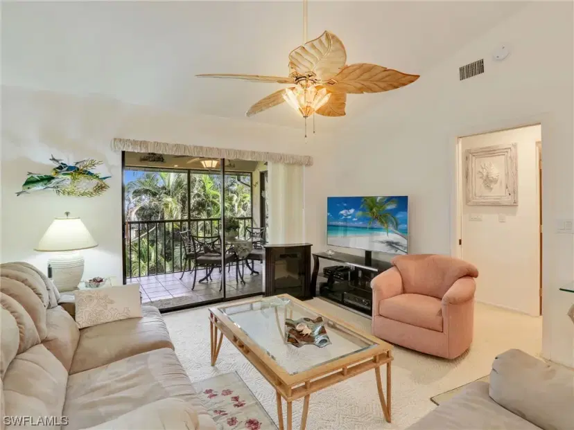 Picture of 8336 Charter Club Cir 9, Fort Myers FL 33919