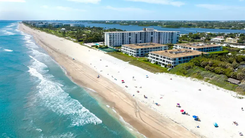 Picture of 2275 S Ocean Boulevard 304S, Palm Beach FL 33480