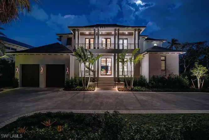 Picture of 1795 Gordon Dr, Naples, FL 34102