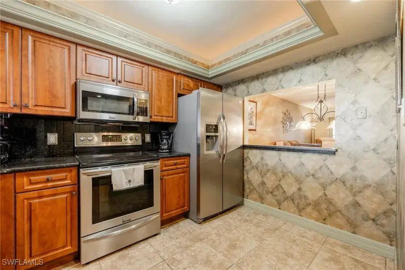 Picture of 2121 Collier Ave 316, Fort Myers FL 33901