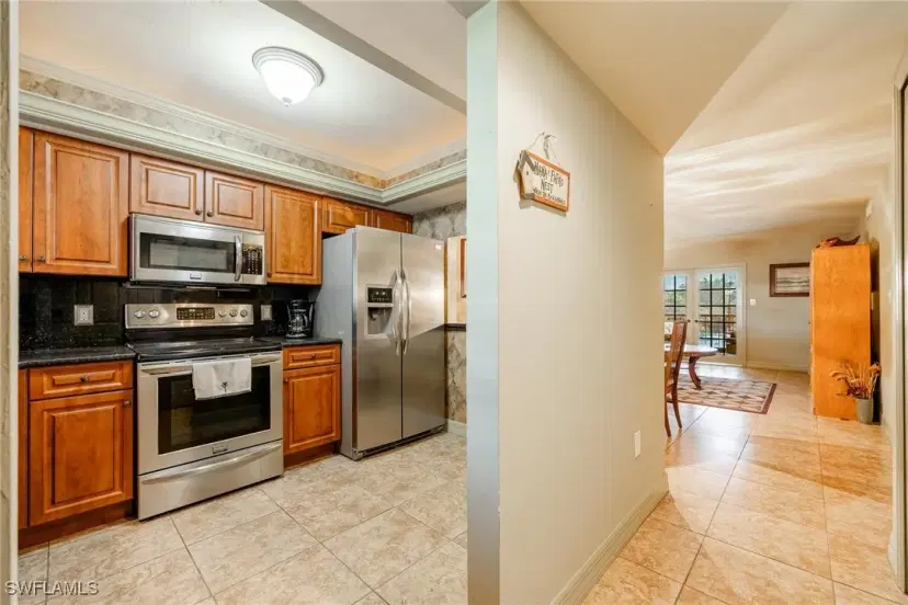 Picture of 2121 Collier Ave 316, Fort Myers FL 33901