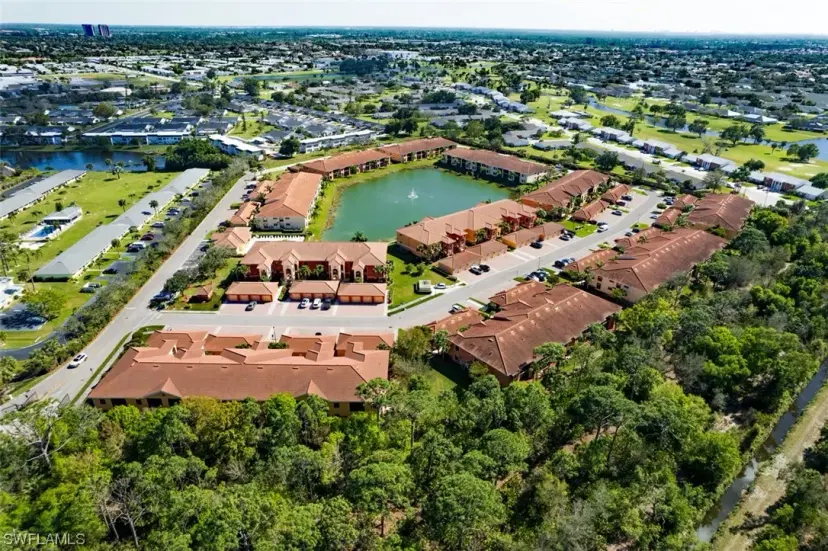 Picture of 13771 Julias Way 215, Fort Myers FL 33919