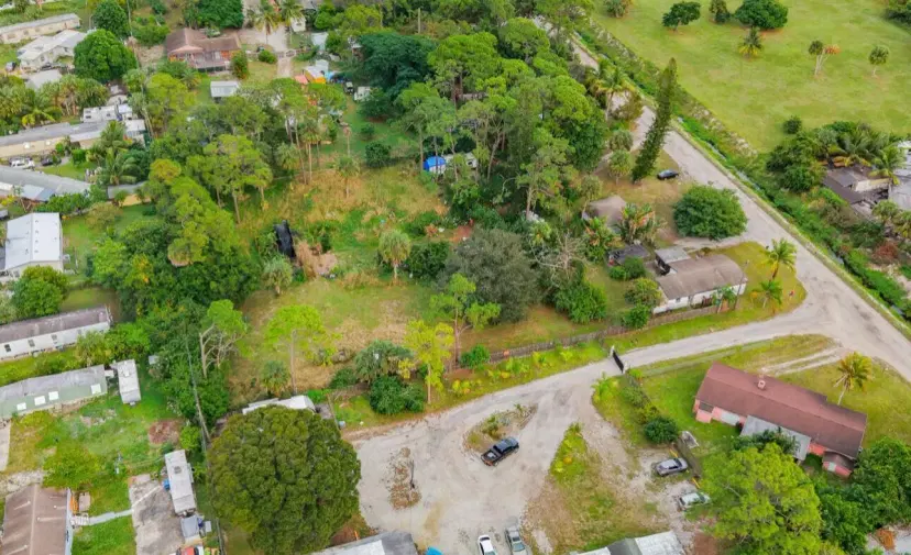 Picture of 5133 Pine Grove Drive N, West Palm Beach FL 33417