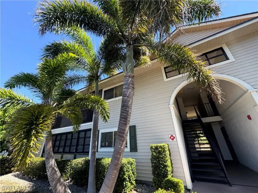 Picture of 14861 Summerlin Woods Dr 13, Fort Myers FL 33919