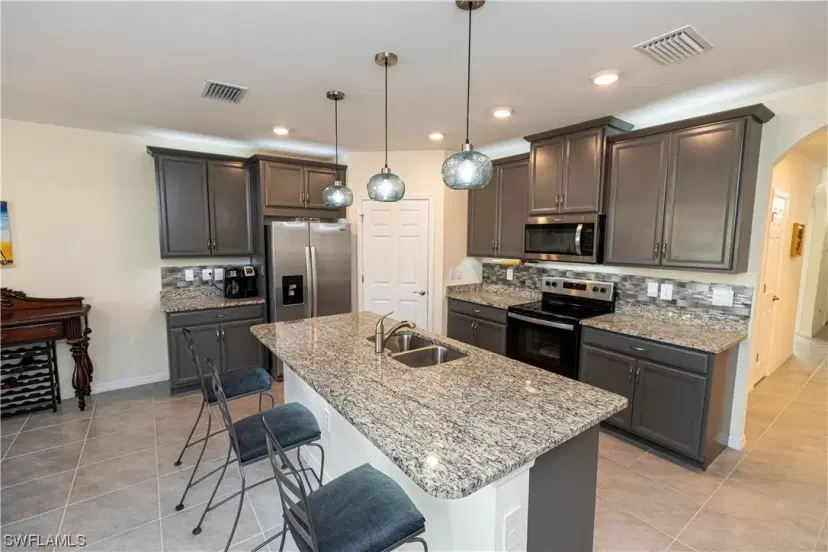 Picture of 2964 Royal Gardens Ave, Fort Myers FL 33916