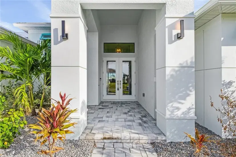 Picture of 3217 SW 4Th Ter, Cape Coral FL 33991