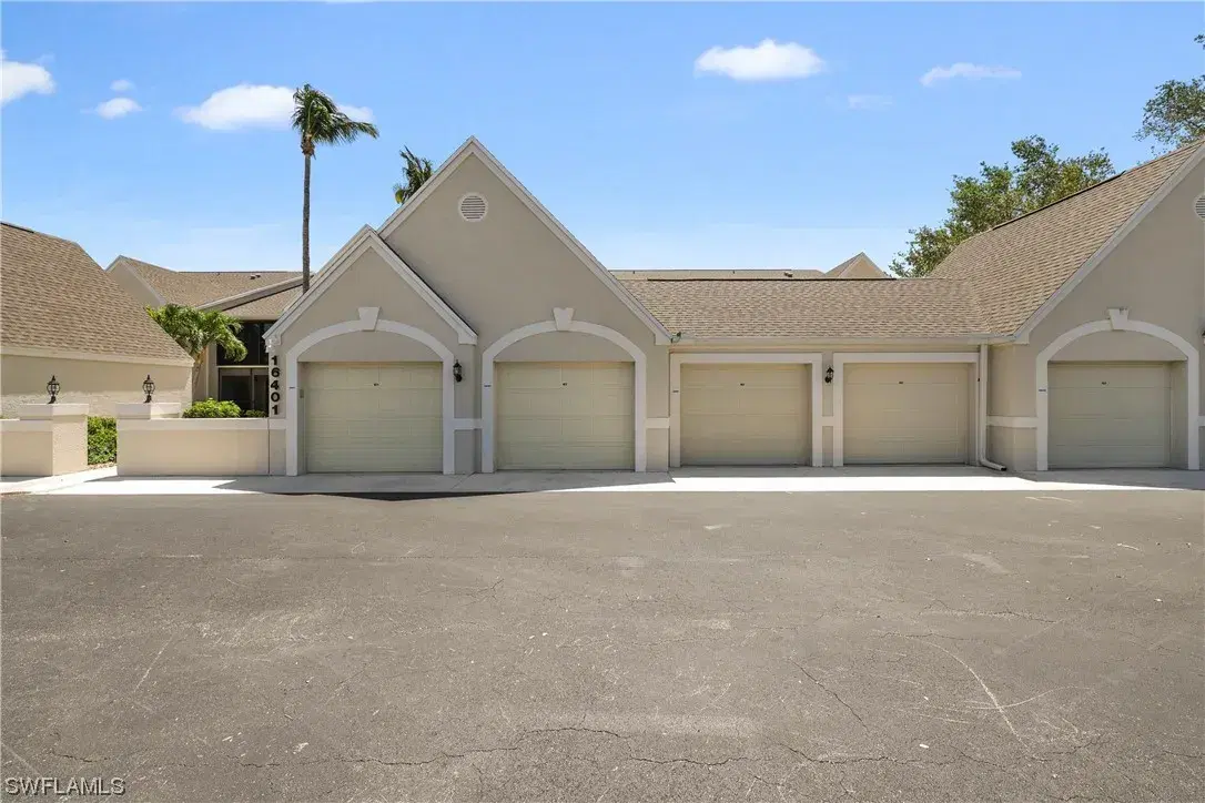 Picture of 16351 Kelly Woods Dr 163, Fort Myers, FL 33908