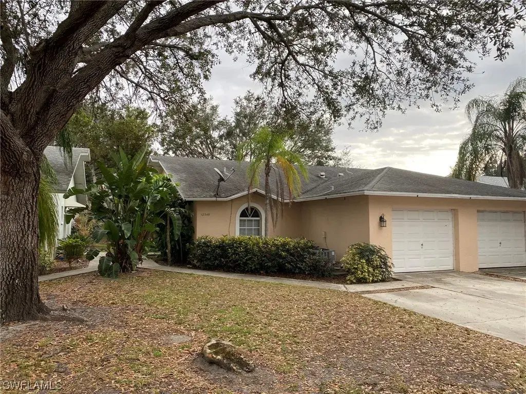 Picture of 12349 Londonderry Ln, Bonita Springs, FL 34135