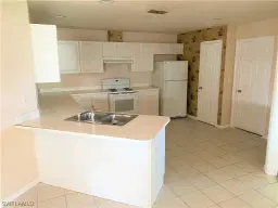 Picture of 12349 Londonderry Ln, Bonita Springs, FL 34135