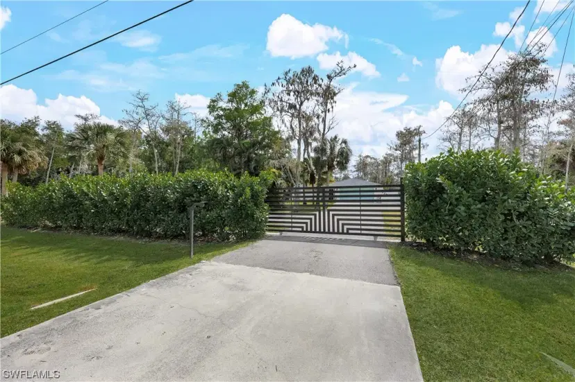 Picture of 5820 Lancewood Way, Naples FL 34116