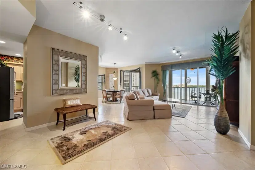 Picture of 4141 Bay Beach Ln 461, Fort Myers Beach FL 33931