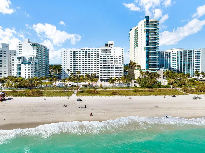 Picture of 5005 Collins Ave 316, Miami Beach FL 33140