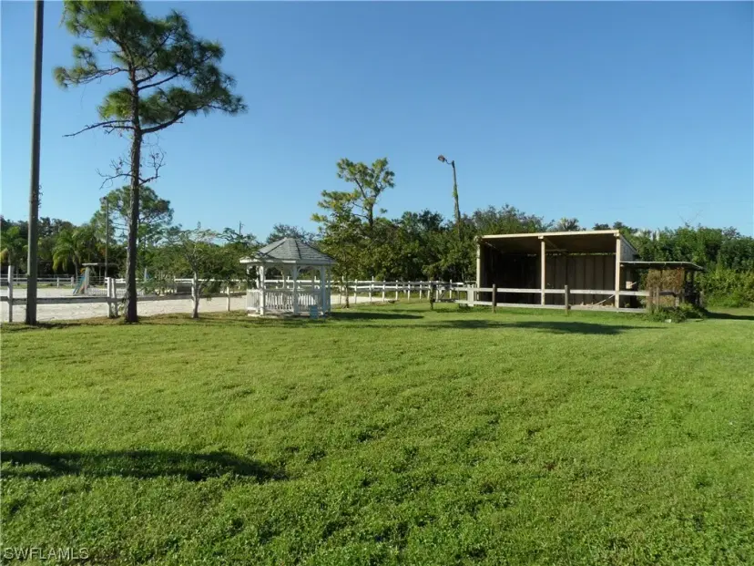 Picture of 7200 Carousel Ln, Fort Myers FL 33966
