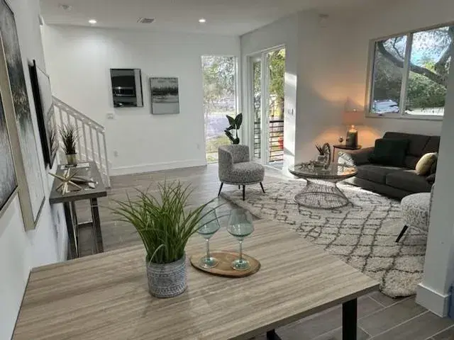 Picture of 406 SE 22Nd St 1, Fort Lauderdale FL 33316