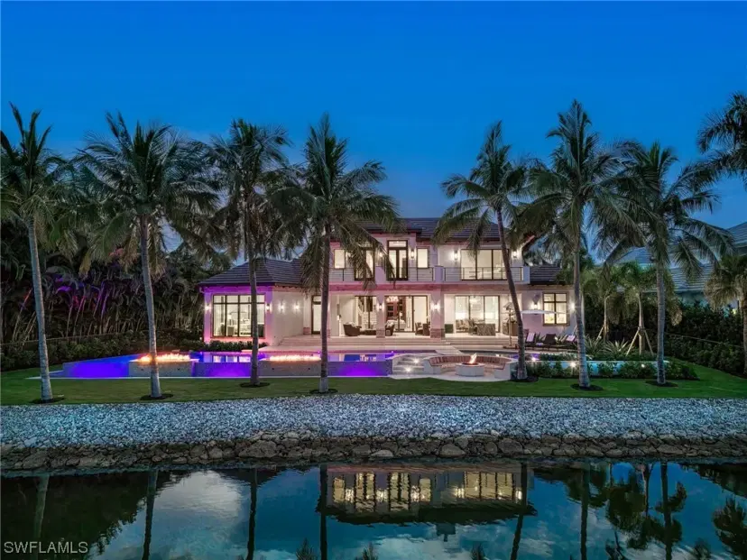 Picture of 1365 Spyglass Ln, Naples FL 34102