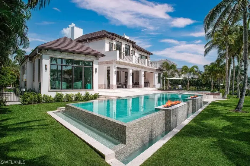 Picture of 1365 Spyglass Ln, Naples FL 34102