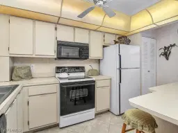 Picture of 320 Seaview Ct 304, Marco Island, FL 34145