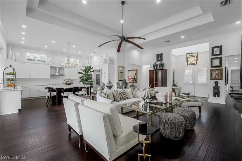 Picture of 5090 Andros Dr, Naples FL 34113