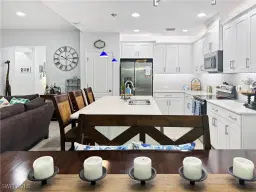 Picture of 2343 Sheen Ln 402, Naples, FL 34120