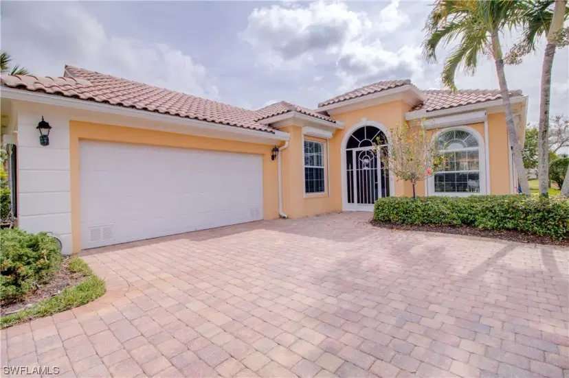 Picture of 7850 Orvieto Ct, Naples FL 34114
