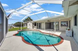 Picture of 4530 W Coral Cir, North Fort Myers, FL 33903