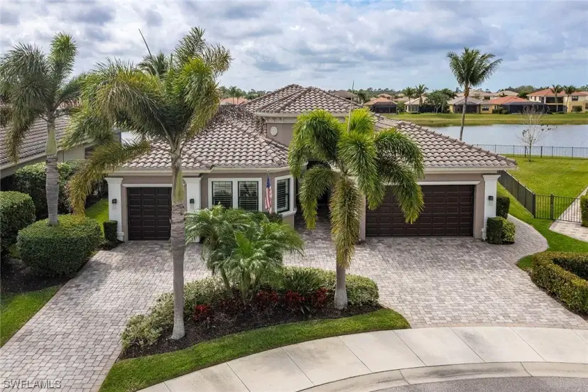 Picture of 3910 Glacier Ct, Naples FL 34119