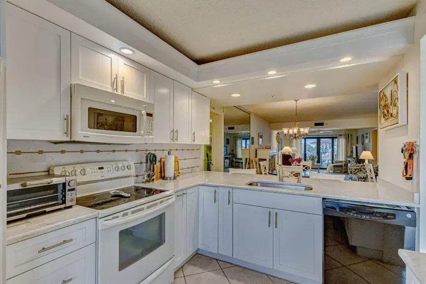 Picture of 901 Seafarer Circle 302, Jupiter FL 33477