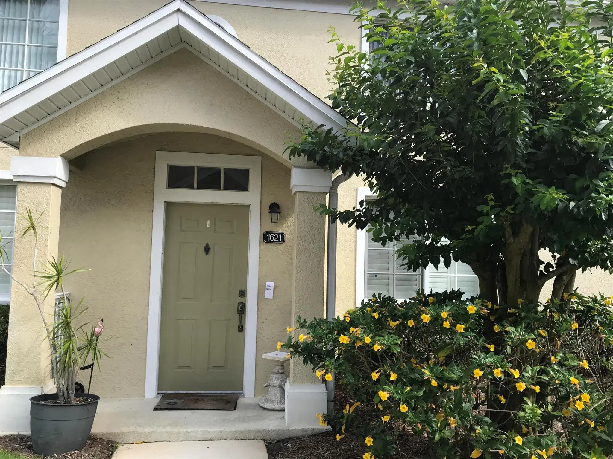 Picture of 1621 SE Pomeroy Street 5-6, Stuart, FL 34997