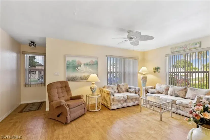 Picture of 65 Fairbanks Ct, Fort Myers FL 33919