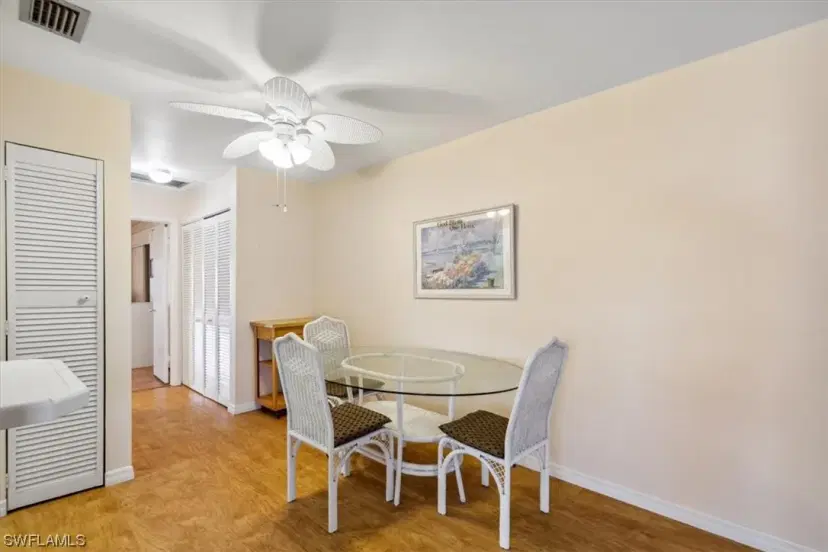Picture of 65 Fairbanks Ct, Fort Myers FL 33919