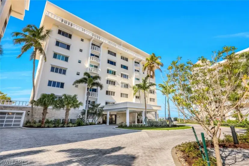 Picture of 3401 Gulf Shore Blvd N 203, Naples FL 34103
